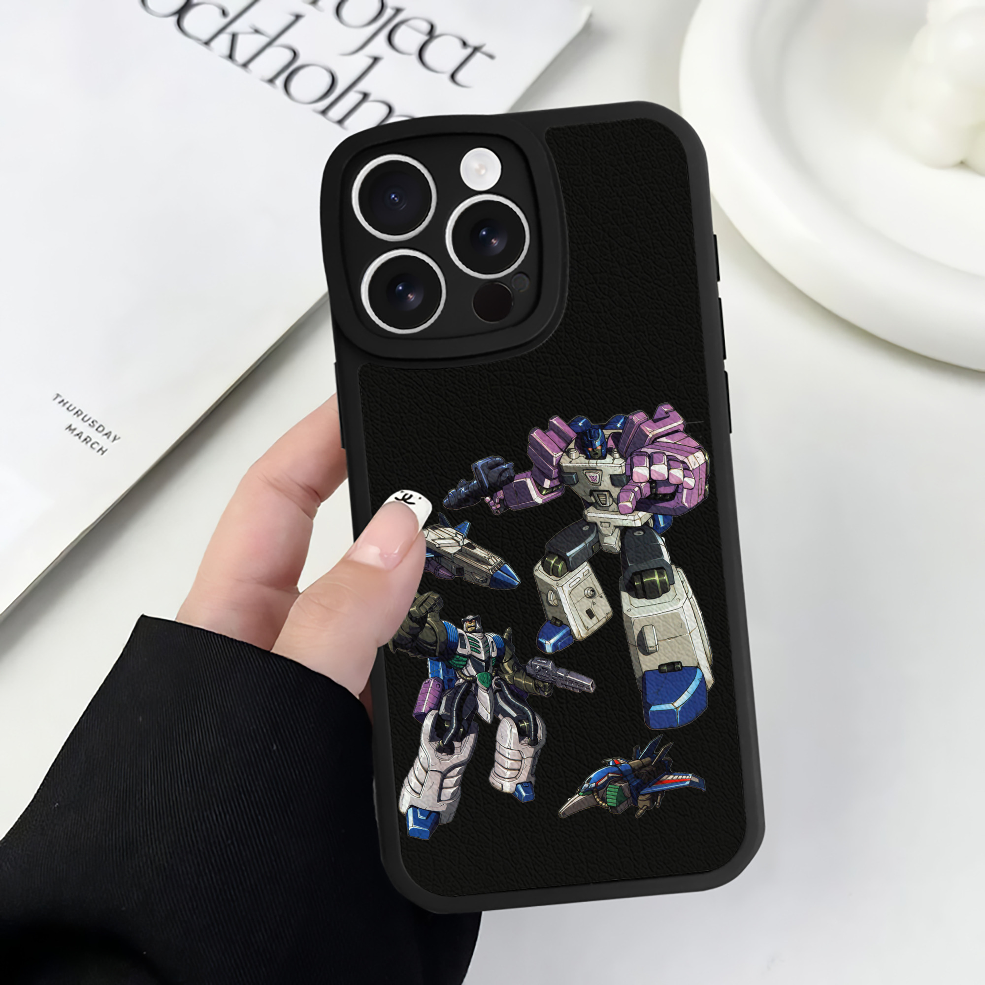 （画像用）  【iPhone 16シリーズ対応】シリコンスマホケース（レザー調） 材質：シリコン
